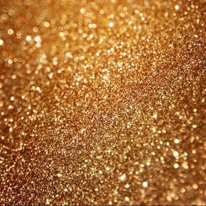 Meet your Posher, Karissa